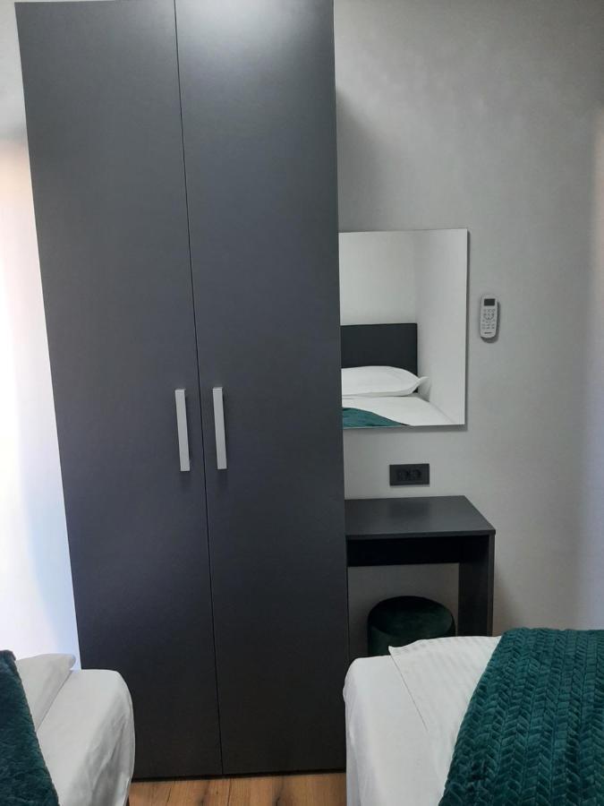 Apartman Mate Lopar Luaran gambar